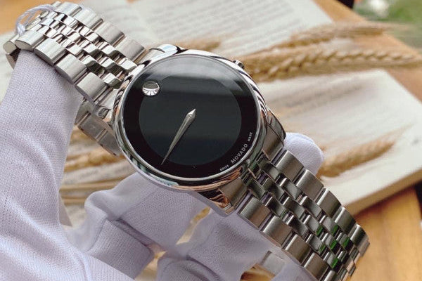 Movado Men’s Swiss Made Quartz Stainless Steel Black Dial 40mm Watch 0606504