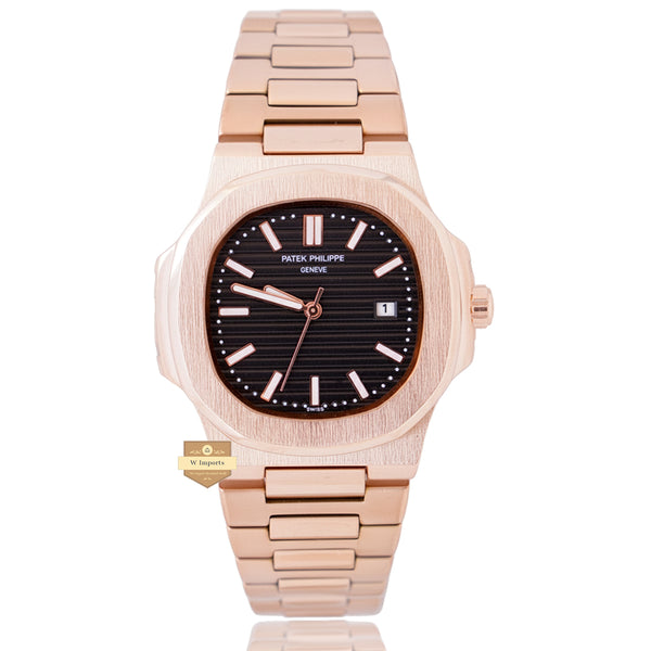 NEW LATEST COLLECTION  ROSE GOLDEN WITH BLACK DAIL CHAIN WATCH