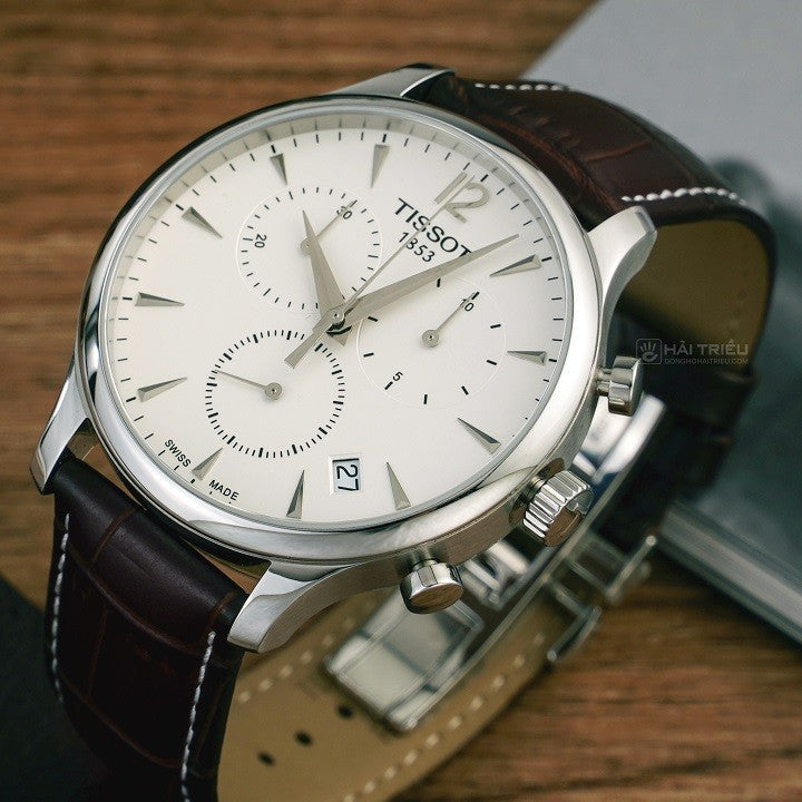 TISSOT Men’s Quartz Swiss Made Brown Leather Strap White Dial 42mm Watch T063.617.16.037.00