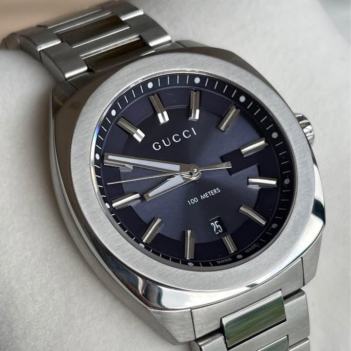 Gucci Men’s Swiss Made Quartz Stainless Steel Blue Dial 41mm Watch YA142303