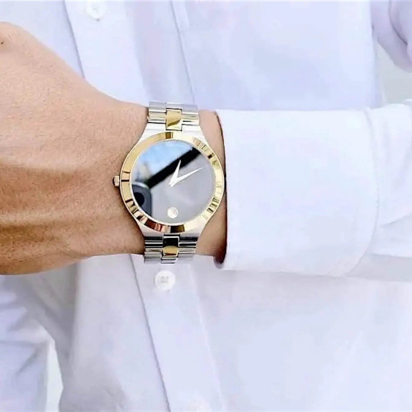 Movado Men’s Quartz Swiss Made Two Tone Yellow Gold Stainless Steel Black Dial 40mm Watch 0607443