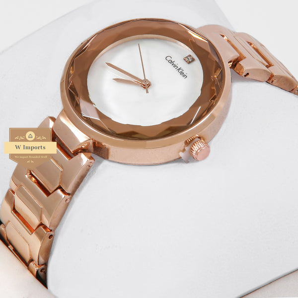 Latest Collection Rose Gold With White Dial Ladies Watch